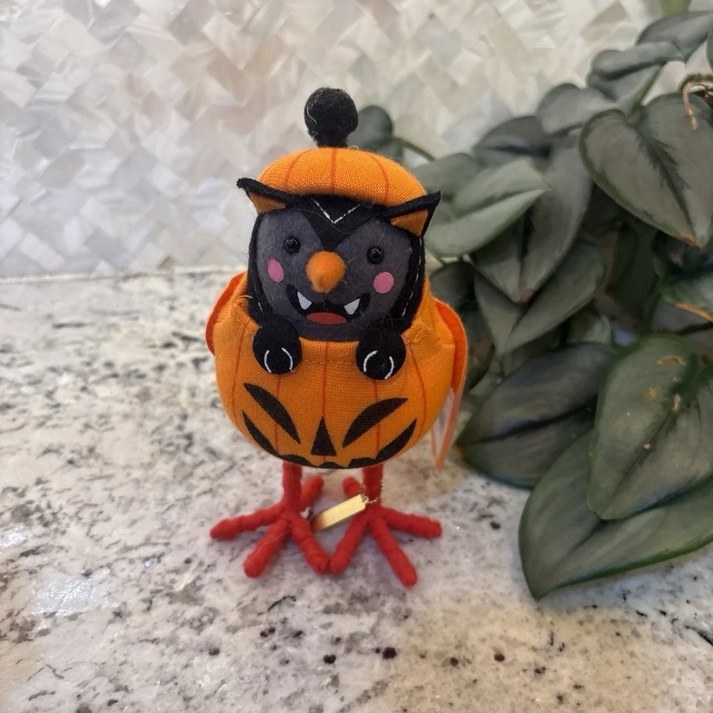 Target Hyde & EEK! Halloween Featherly Friends Set Of 7 Birds Holiday Decor